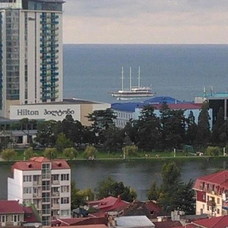 Apartment On Takaishvili Batumi Luaran gambar