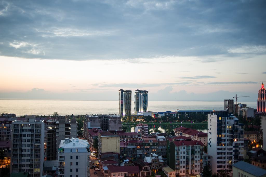 Apartment On Takaishvili Batumi Luaran gambar